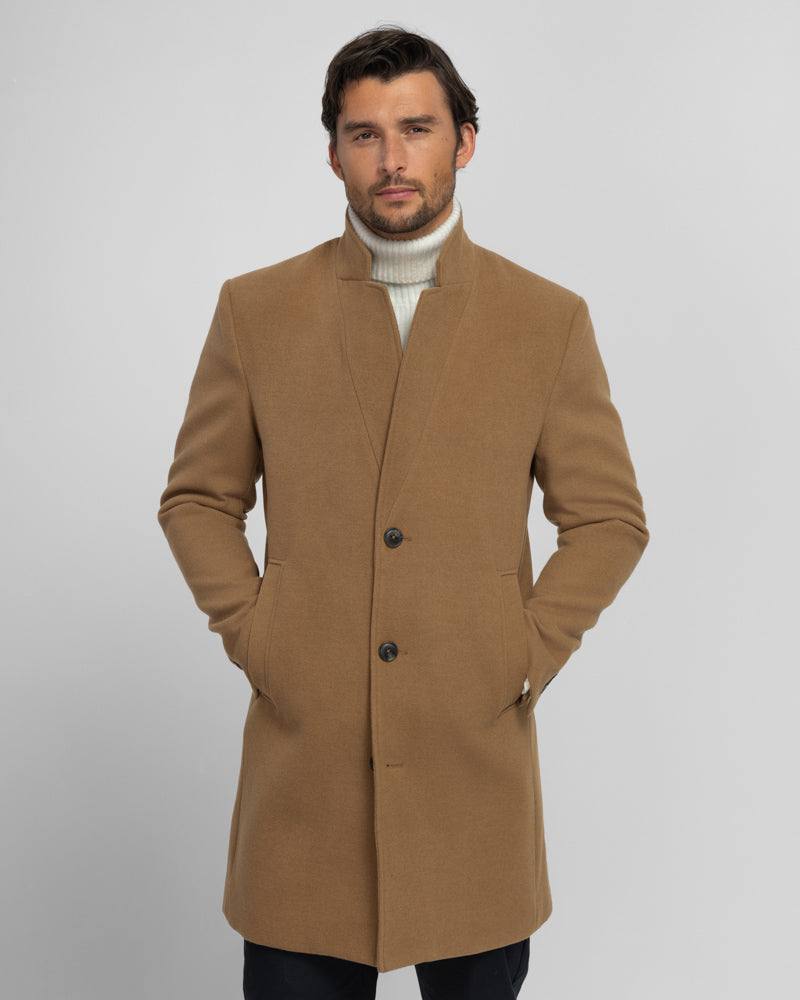 Holden - Inverted Collar Coat