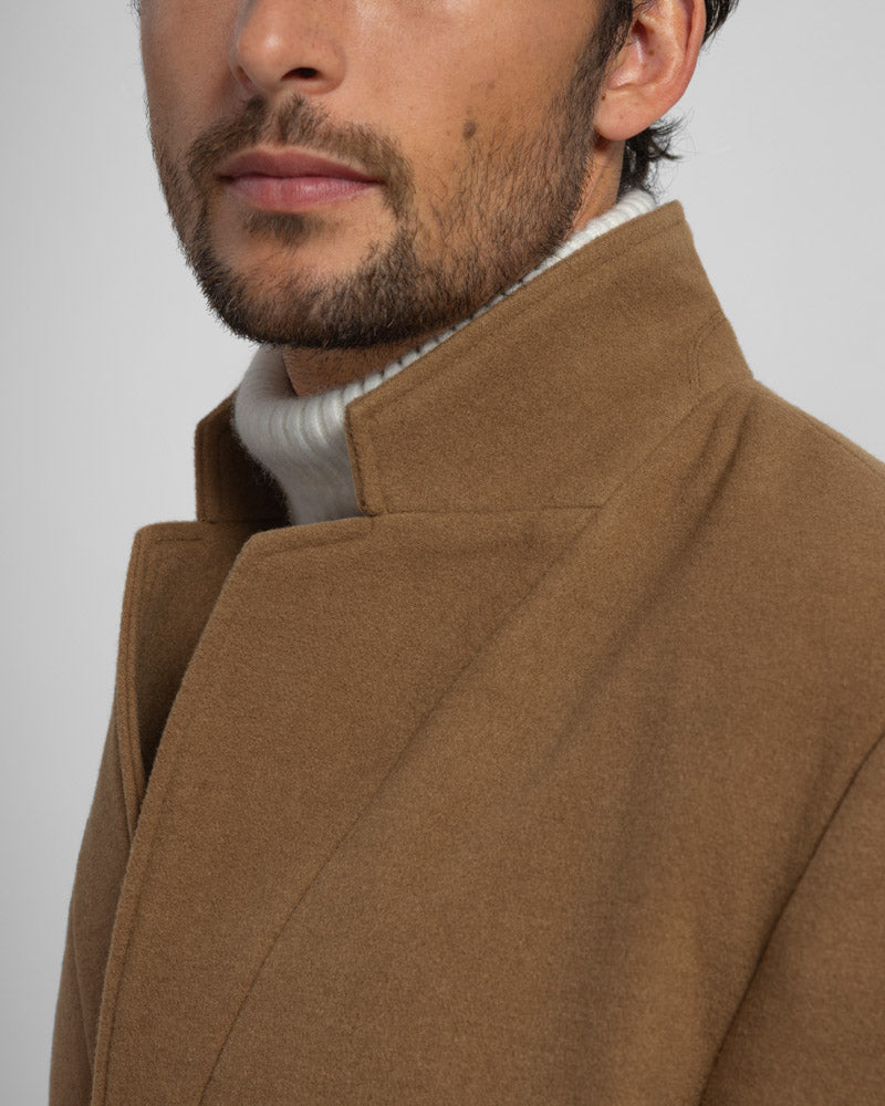 Holden - Inverted Collar Coat