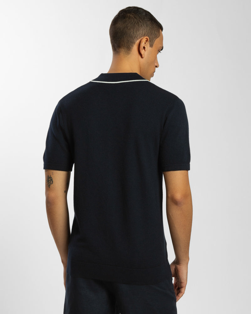 Knitted Short Sleeve Shirt With Contrast Tipping