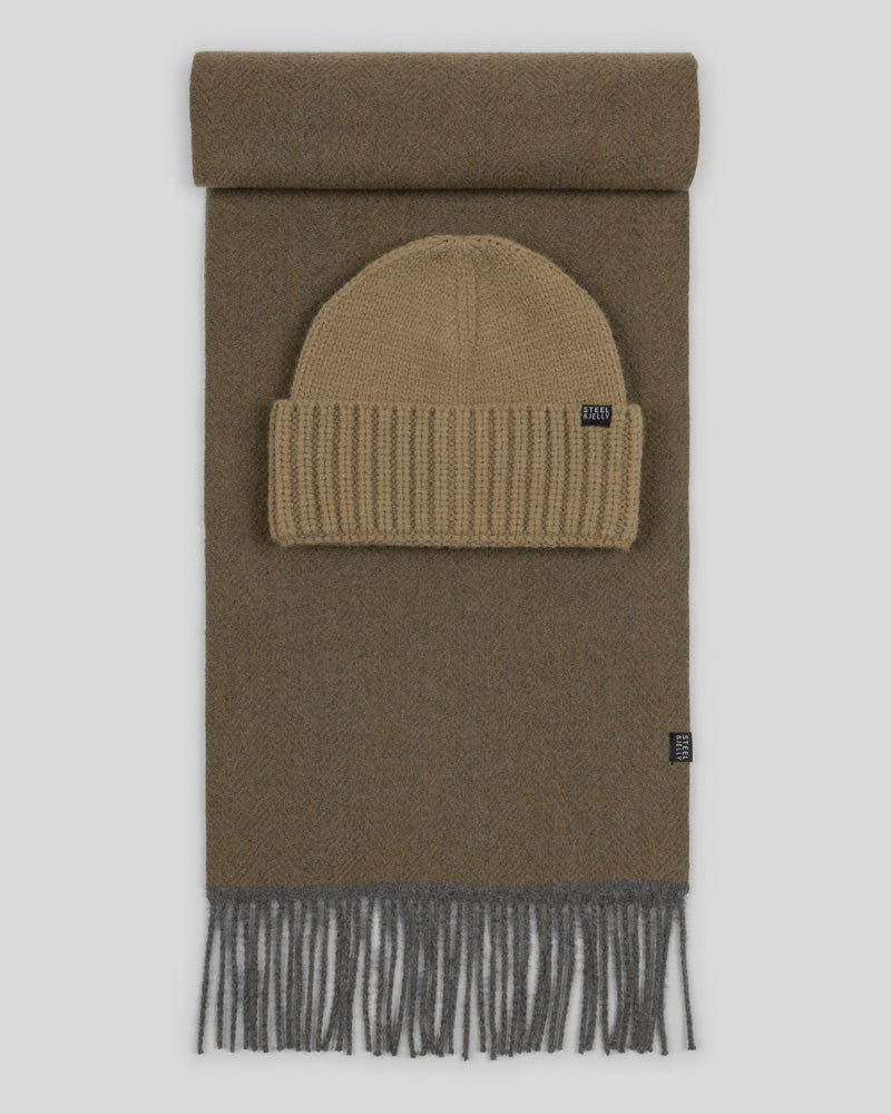 Steel & Jelly Men’s Bilsham Stone Beanie & Herringbone Soft-Touch Scarf Set